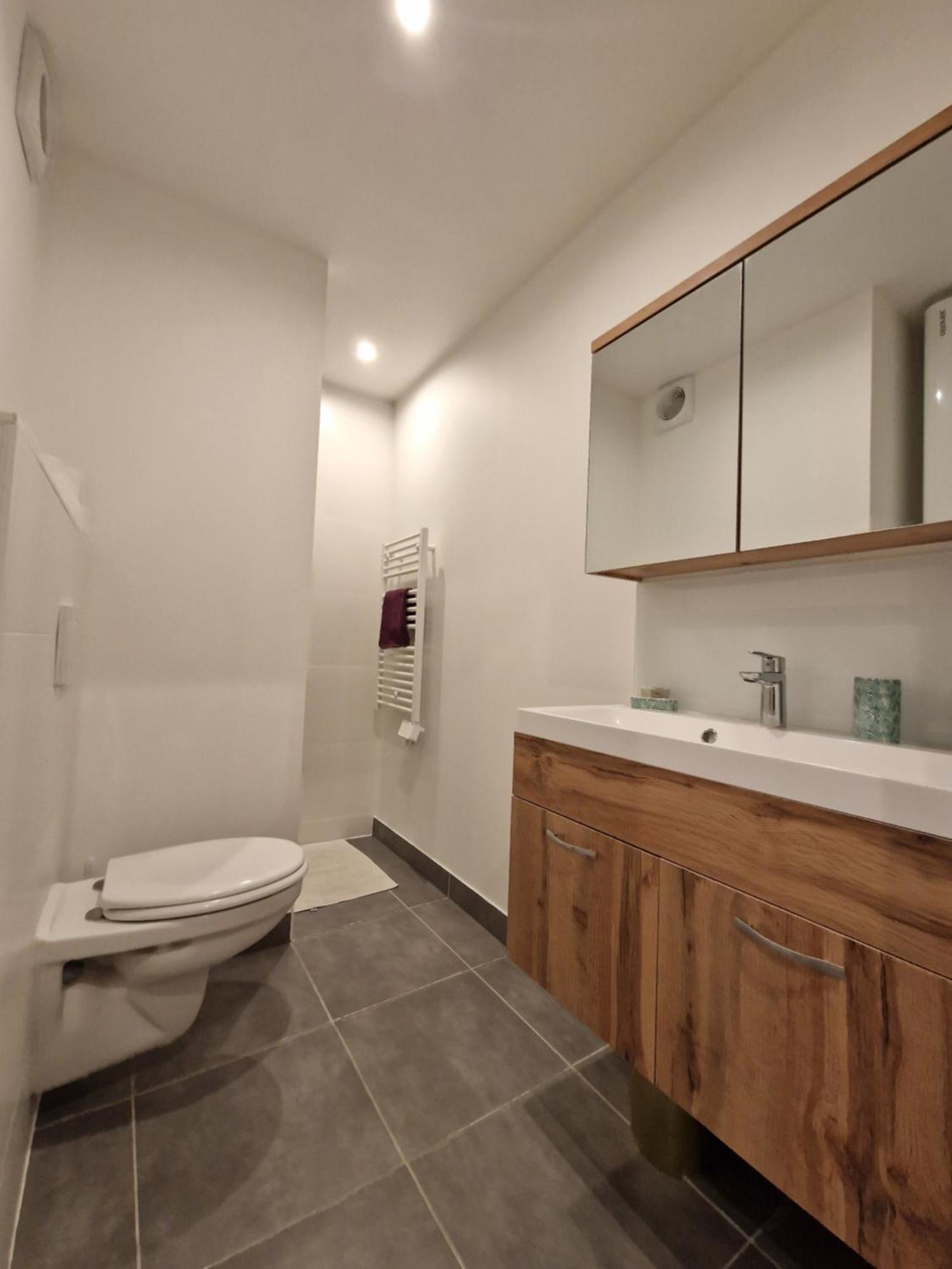 Jolie Studio Proche Du Centre Ville سُت المظهر الخارجي الصورة